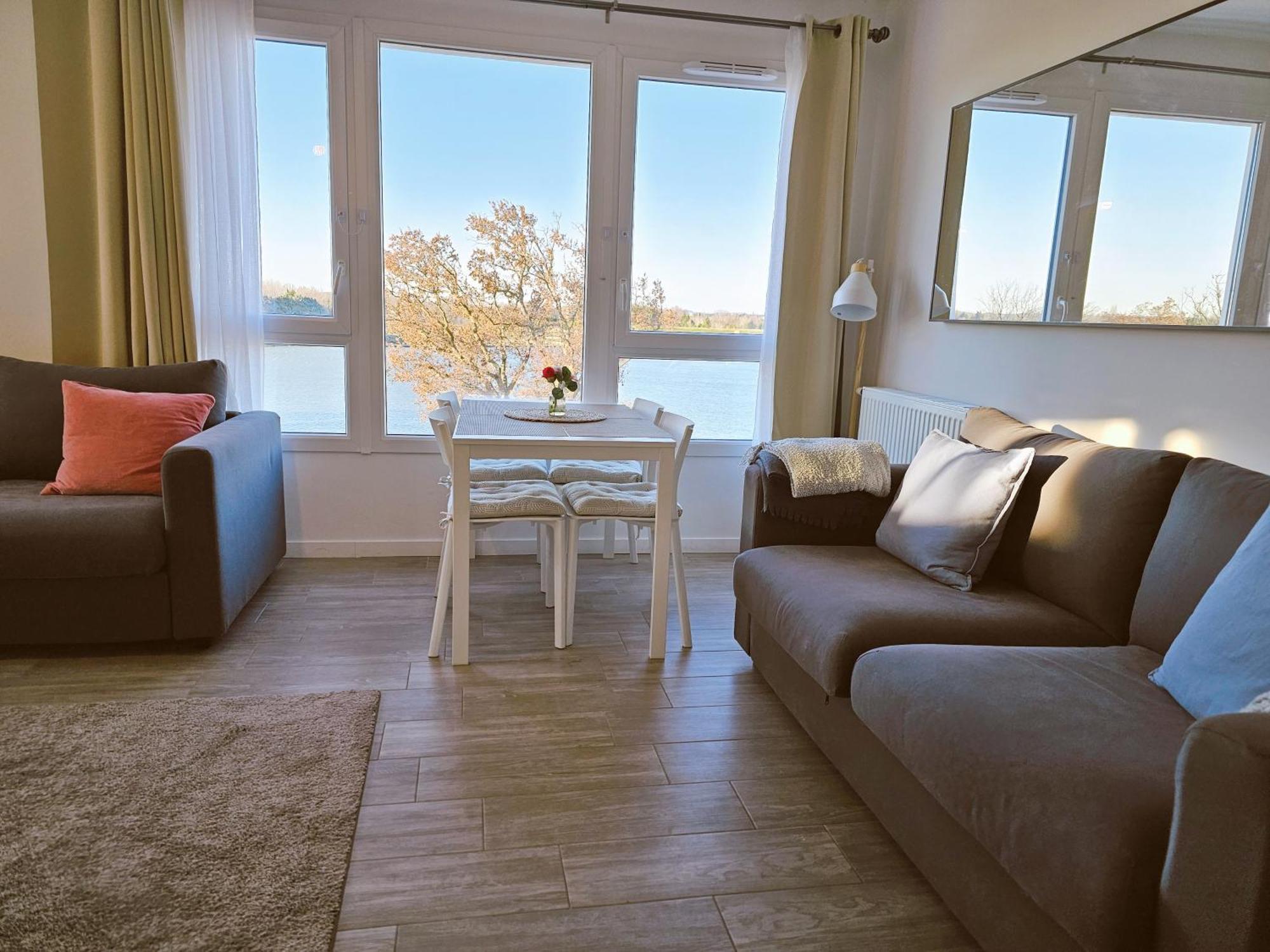 Lakeside Provence - Appartement 4 Etoiles Face Au Lac De Monteux Esterno foto